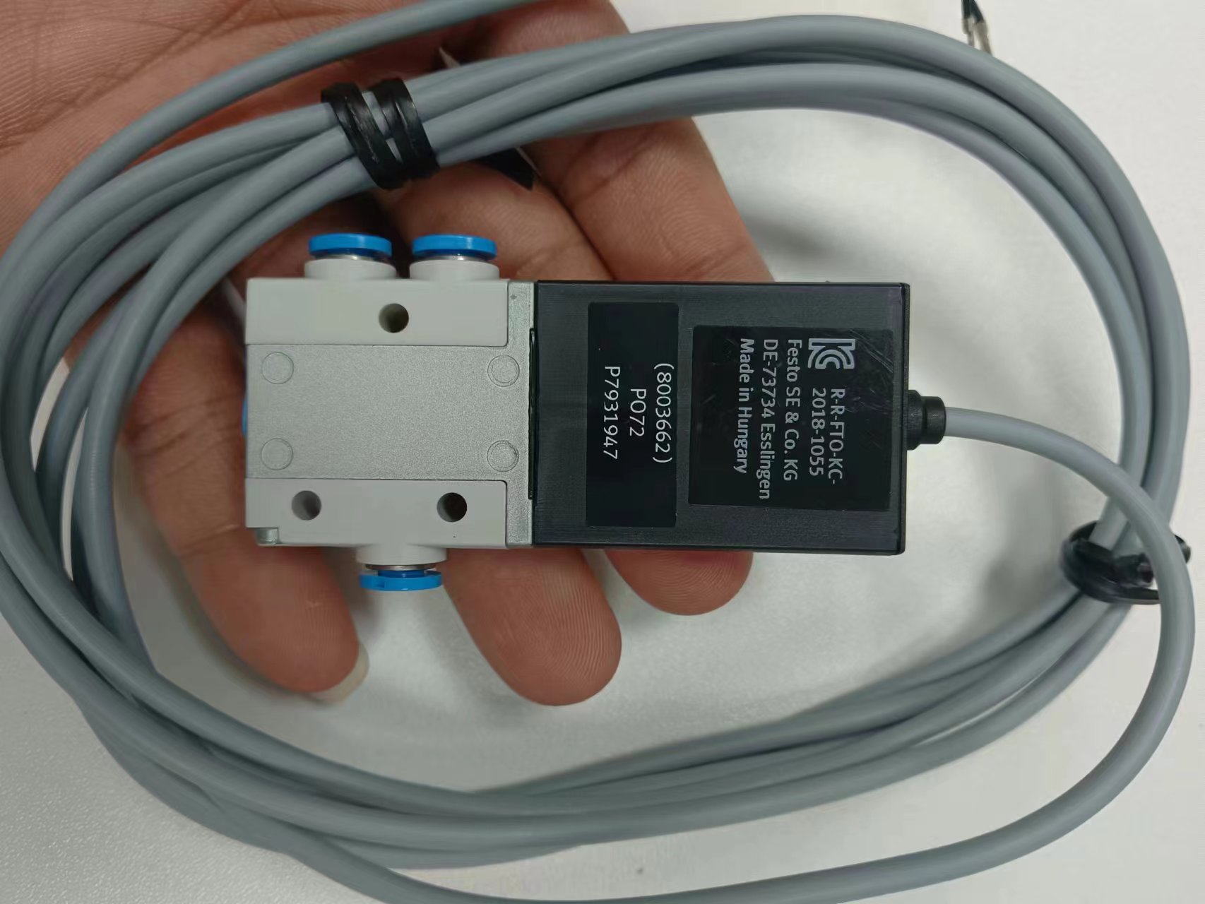 FESTO费斯托电磁阀MHE2-MS1H-32G-QS-4-K