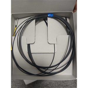 OMRON欧姆龙光纤传感器 E32-D221B