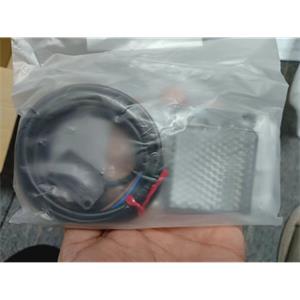Panasonic松下小型光电传感器 [放大器内置]CX-483