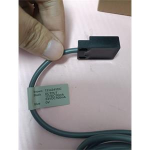 OMRON 欧姆龙 接近传感器   TL-W5MB1 2M