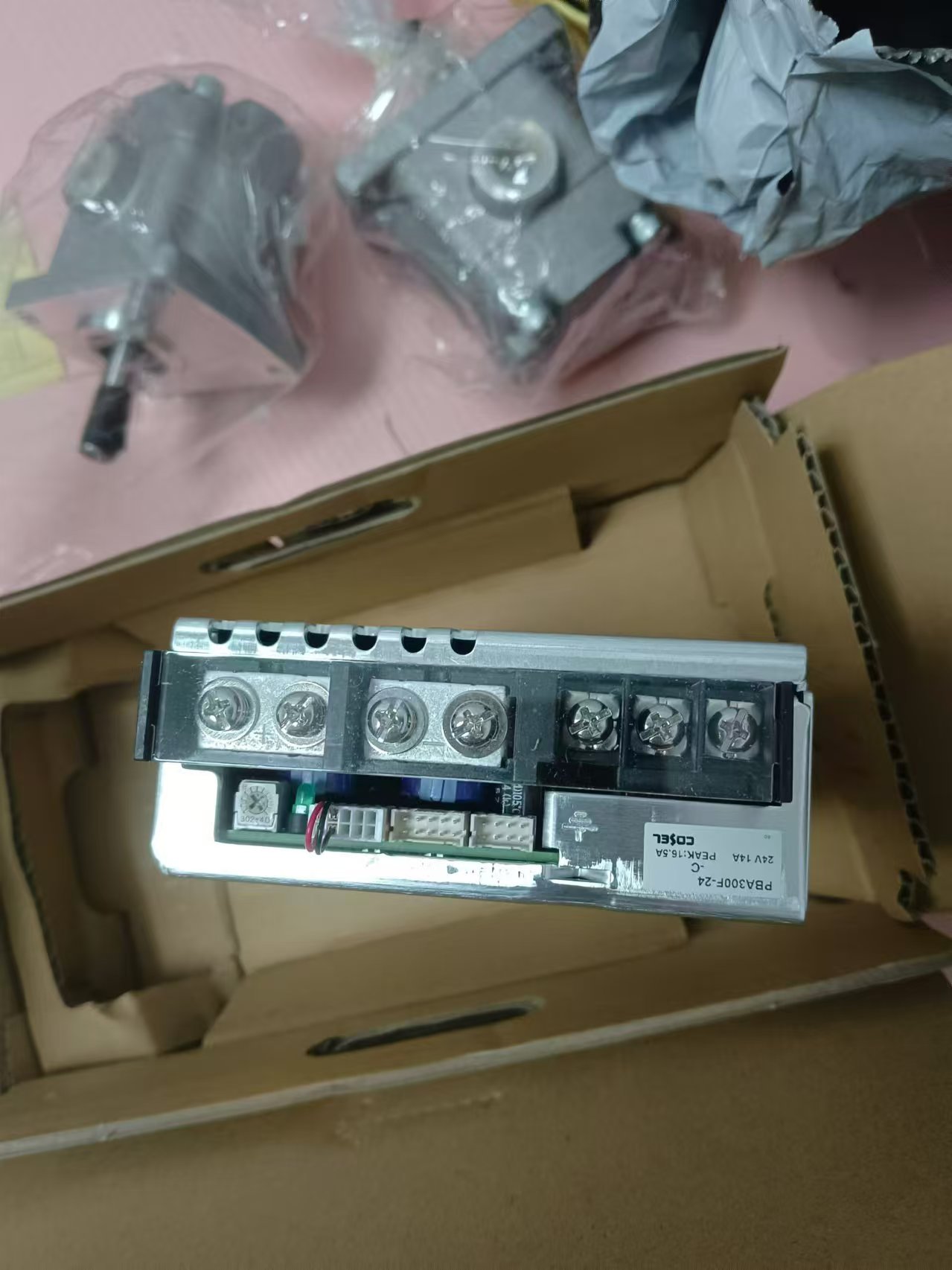 COSEL科索 电源  PBA300F-24-C