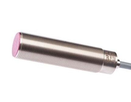 德国IPF感应式传感器IB180152