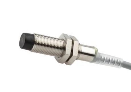 德国IPF感应式传感器IN120100