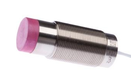 德国IPF感应式传感器IN32A589