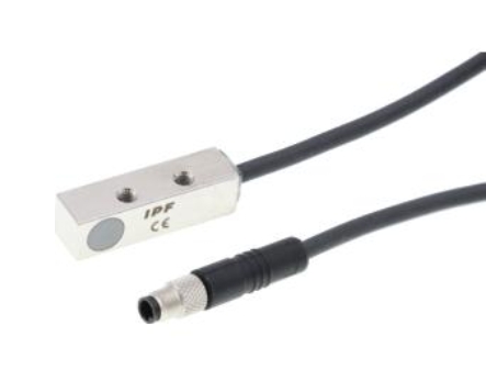 德国IPF感应式传感器IB090161