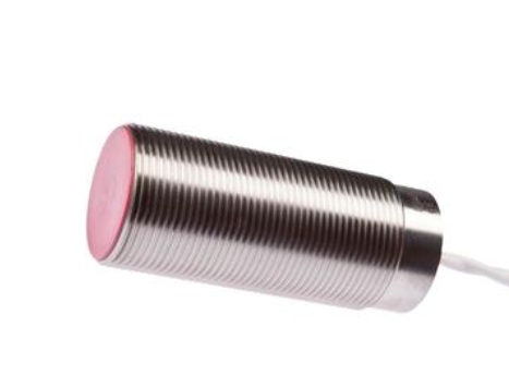 德国IPF感应式传感器IB306050