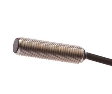 德国IPF感应式传感器IB08A257