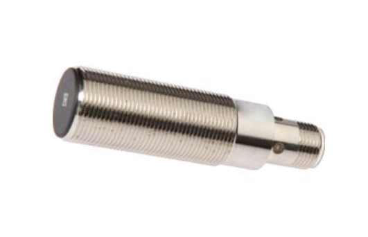 德国IPF感应式传感器IA18012W