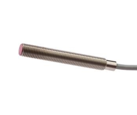 德国IPF感应式传感器IB08A845