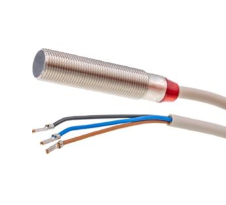 德国IPF感应式传感器IB12F004