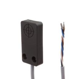 德国IPF感应式传感器IB250400