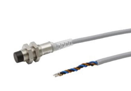 德国IPF感应式传感器IM120104