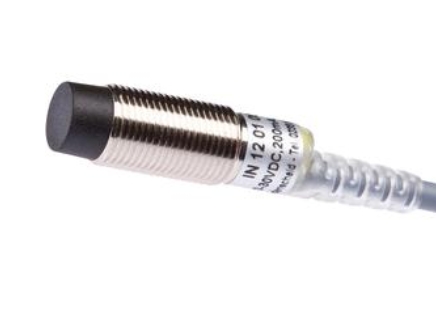 德国IPF感应式传感器IN120105