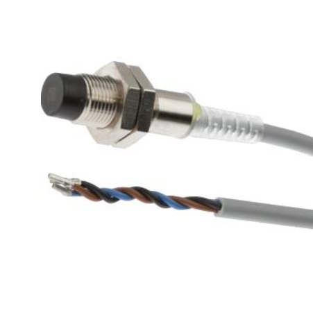 德国IPF感应式传感器IN120204