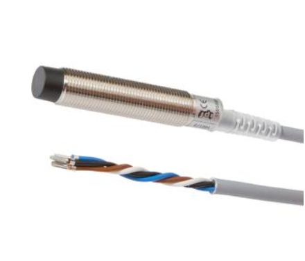 德国IPF感应式传感器IN120400