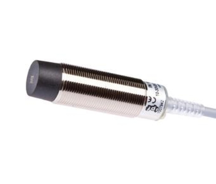 德国IPF感应式传感器IN180100