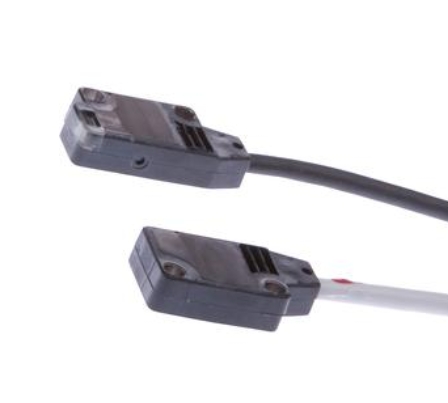 德国IPF光学传感器OYQ40100