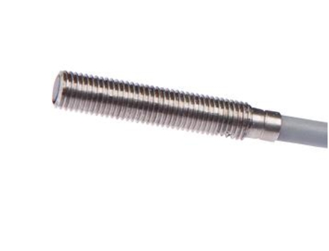 德国IPF感应式传感器IB040204