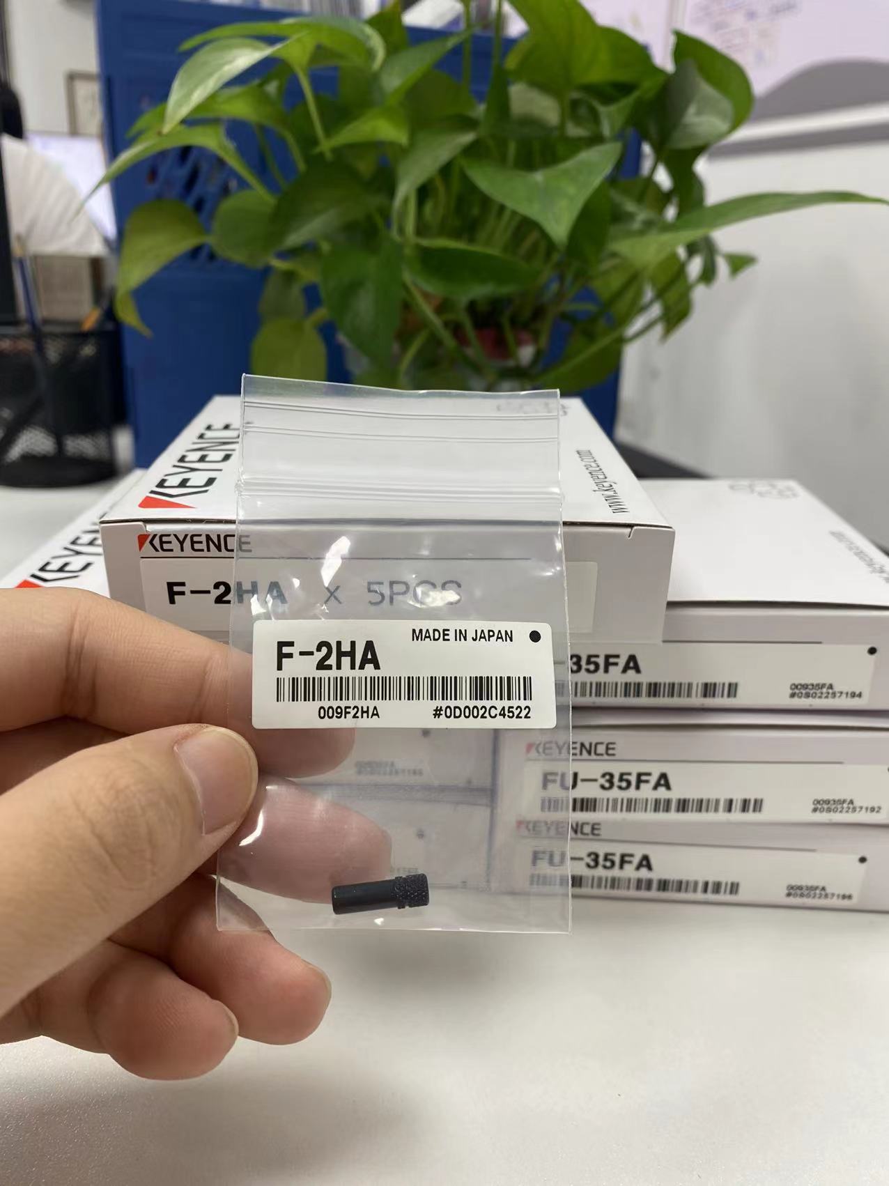 日本KEYENCE基恩士光纤聚光镜F-2HA参数