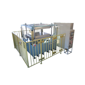 日本小平制造所 大型加热成型机1200