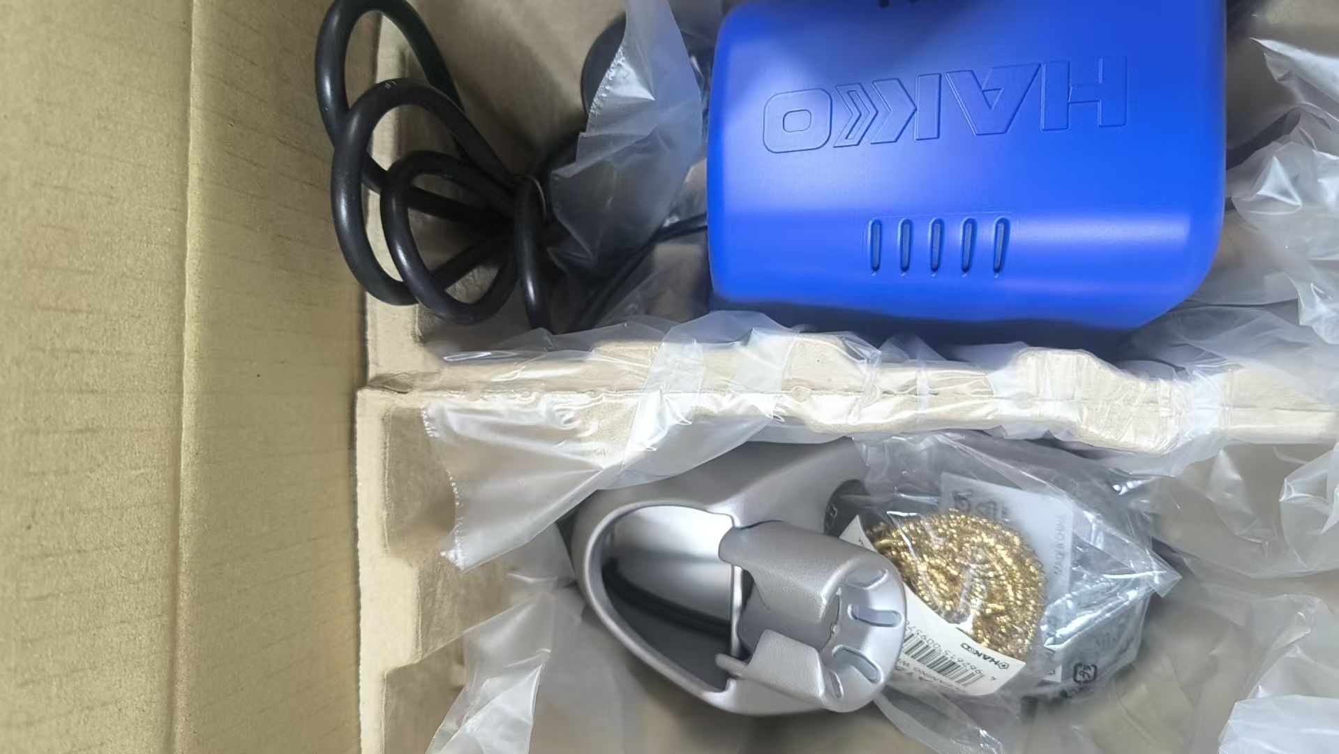 江崎中部地区办事处推荐 日本HAKKO 电焊台 FX888DX-86BY